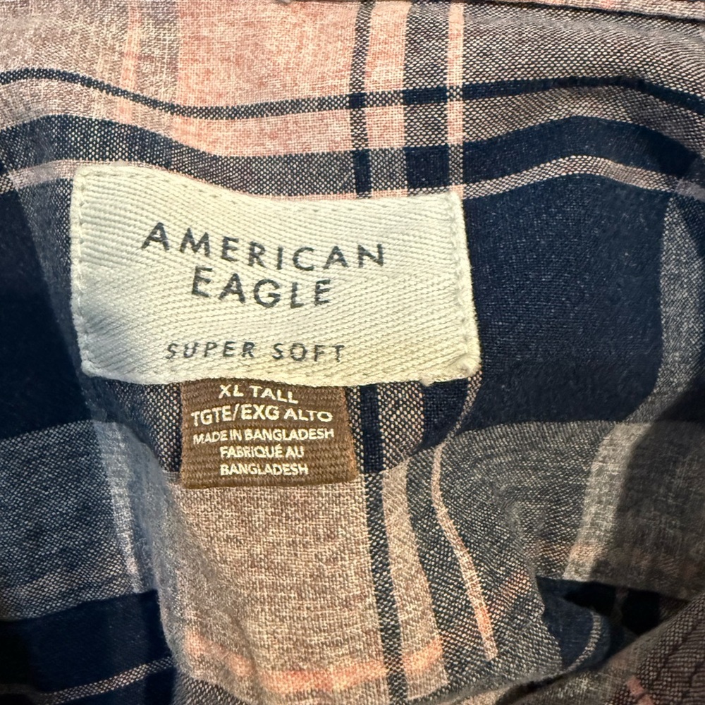 American Eagle Outfitters Blue and Pink Casual Button Down Shirt - Picture 3 of 3
